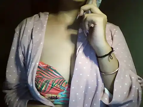 MakeMeCumAhh 现场XXX聊天