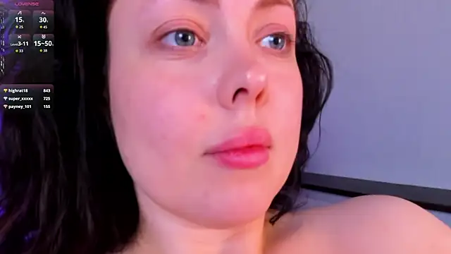 AlbaLimory 现场XXX聊天