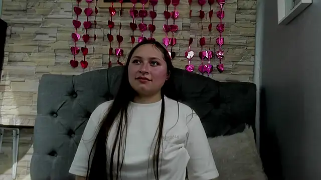 แชท XXX สดของ dakotaa_blonde