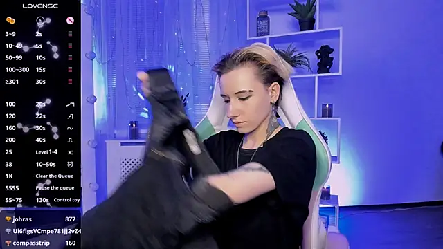 _Rein_ramm Adlı Modelin Canlı XXX Sohbeti