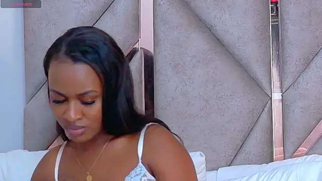 Živý XXX chat Sally-Noa