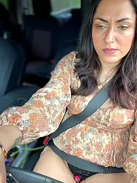 YourQueen18 Chat XXX live