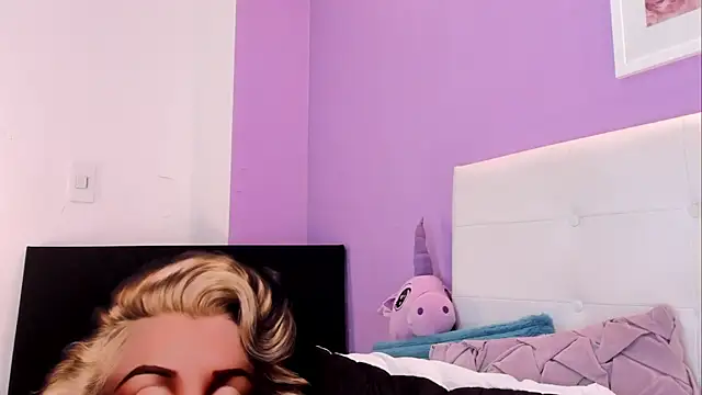 Charlotte11-11 live XXX chat