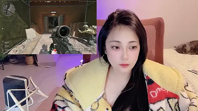 Daisy-77 Show Webcam