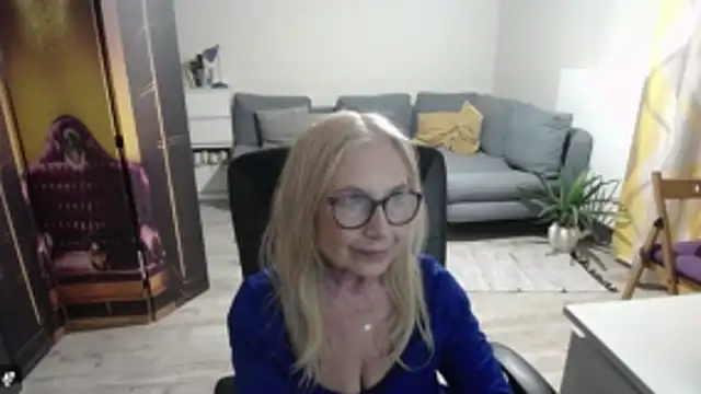 sofia_xkiss live XXX chat