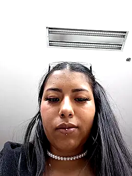 دردشة Katta_ossa الجنسية المباشرة