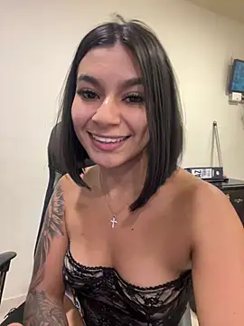 Czat XXX na żywo – AlyssaRay