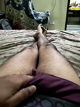 โชว์เว็บแคมของ yoursTelugu_boy