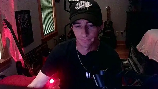 LEVIATHANX666: вебкам-шоу