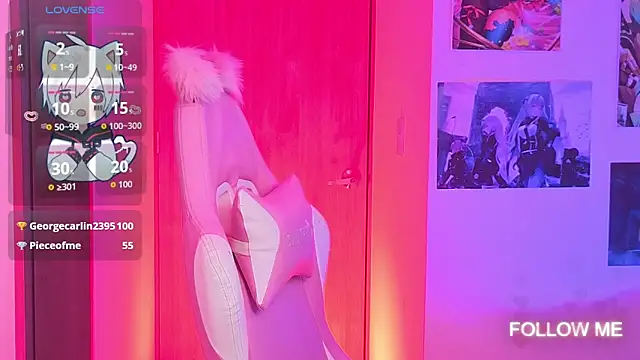 Kitsuneplay_ webkamerás műsora