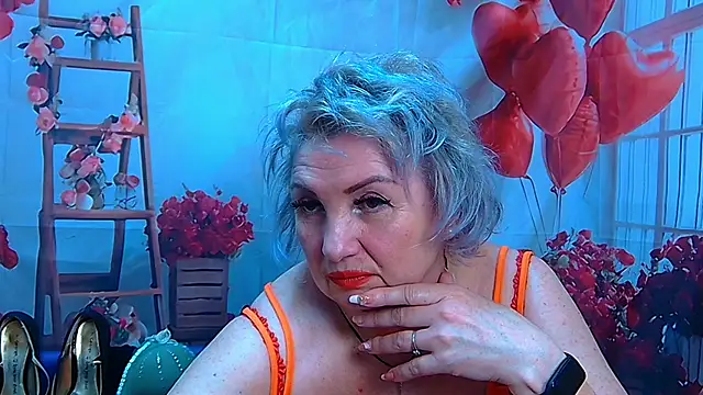 RenataDaster: вебкам-шоу