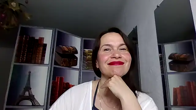 Selena_Moo Chat XXX live