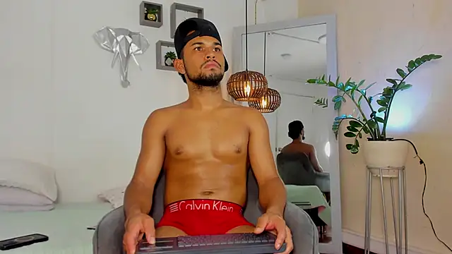 Вебкам-шоу xhj_Gambaru