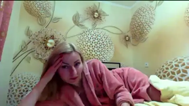 Yourrealgirl's Live XXX Chat