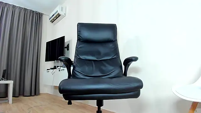 Онлайн чат XXX Findom_guy