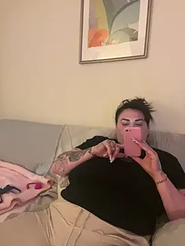 HeyBABYGIRL's Webcam Show