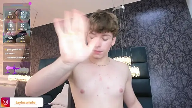 Chat +18 de TaylerWhite ao vivo