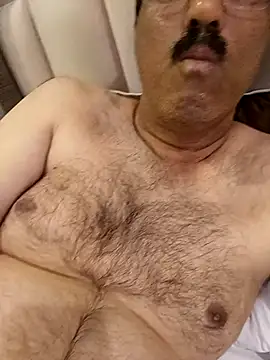 moonflower25 Show in webcam