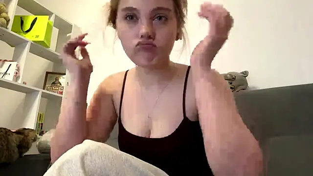 Delia_cute Webcam show