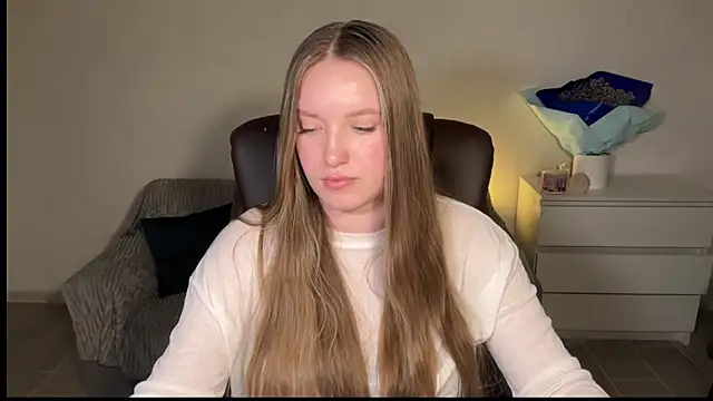 EvaMaddison – Naživo XXX chat