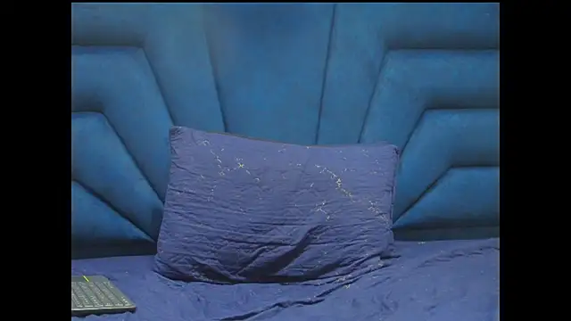 Angell_cooper Adlı Modelin Canlı XXX Sohbeti