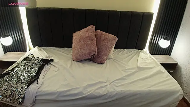 MoriahStorm's Live XXX Chat