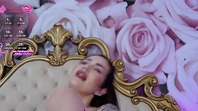 HessaHessy's Live XXX Chat