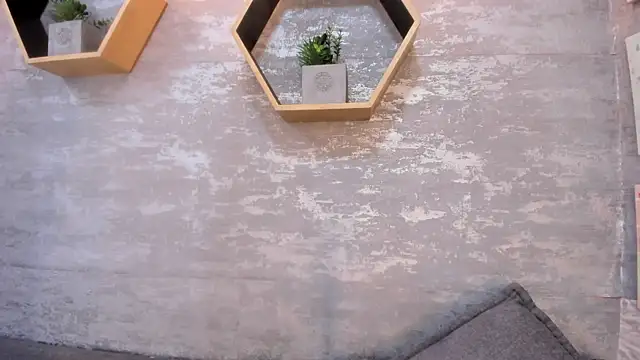 Mhelanny2's Live XXX Chat