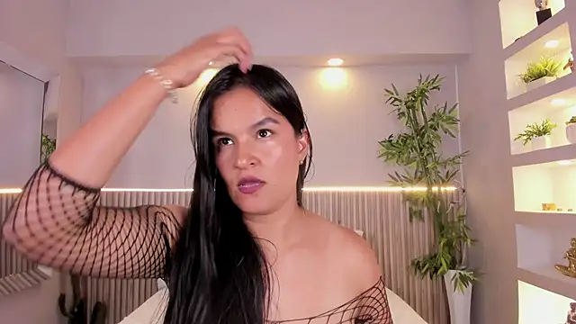 LucieMillerr's Live XXX Chat