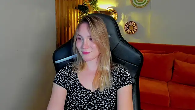 ElaraVoltage 现场XXX聊天