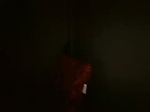 MakeMeCumAhhのライブXXXチャット