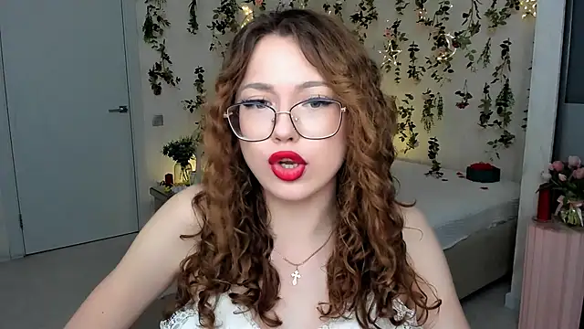 Chat +18 de SereneFlame ao vivo