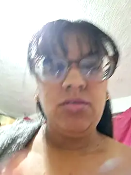 ZaidaWet's Live XXX Chat