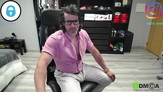 Show de latinoo23bom na webcam