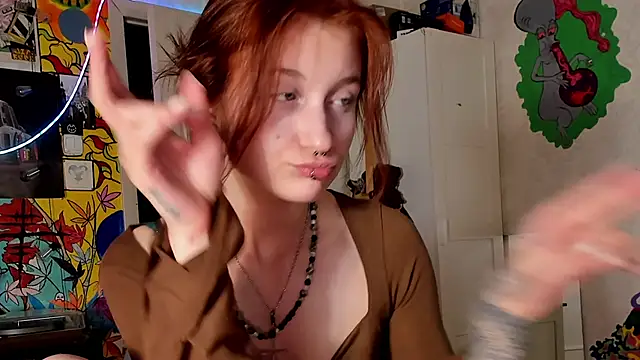 Sunny_Mouse_ Chat XXX in diretta