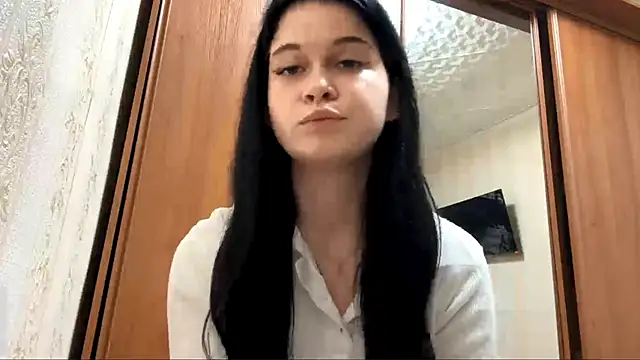 BellaLuxury Chat XXX live