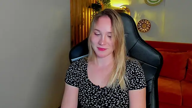 Chatroom XXX en direct de ElaraVoltage