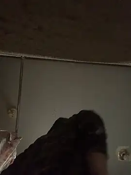 Allinside666 Show in webcam