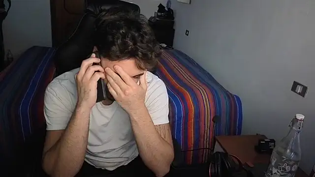 Al3xox02n Webbikameraesitys