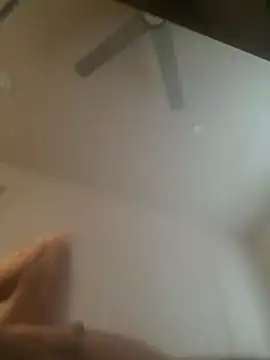 yourMasterisBored élő XXX-chatje