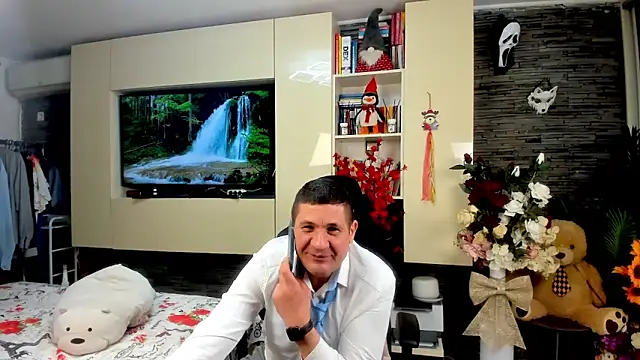 SpartacusDaddy48 Webcam show