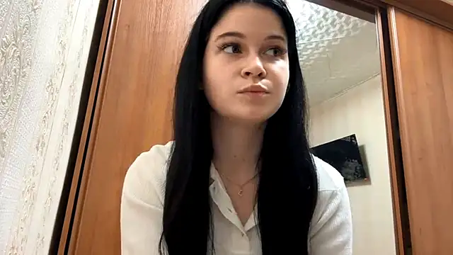 แชท XXX สดของ BellaLuxury