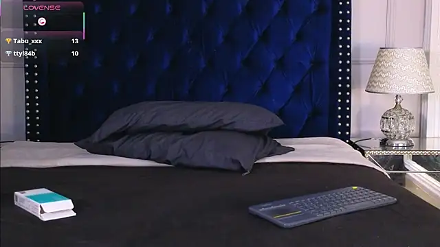 CharlesBrown_ Chat XXX in diretta