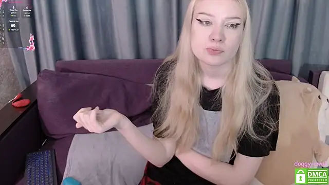 Chat XXX Live doggy_uwu19