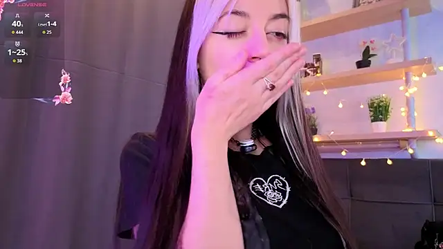 TristaRoht Chat XXX live