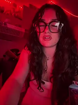 Claraaaaa06 Show in webcam