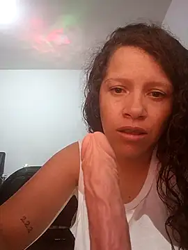 angelplu Chat XXX live