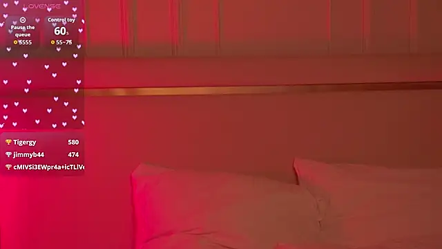 MollyHilton Live XXX Chat