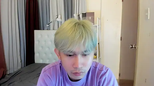 Chat XXX en directo de davincihugecock