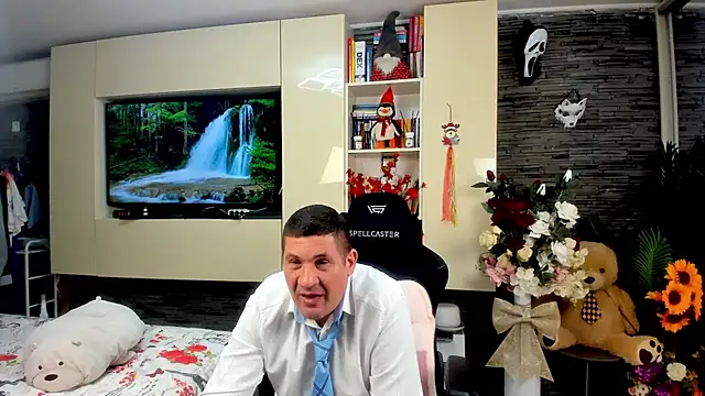 SpartacusDaddy48 – Kamerová šou